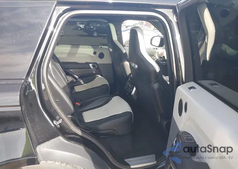 2022 Land Rover Range Rover Sport Svr/Svr Carbon Edition z USA, uszkodzony, nr VIN SALWZ2RE8NA799160